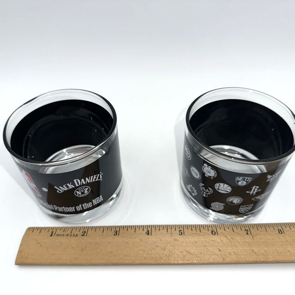 Jack Daniels NBA Old No 7 Official Partner Whiskey Glasses Set Of 2 Barware - Picture 11 of 12